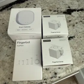 BS-FB-V3 ADAPROX Smart Fingerbot Bluetooth Pusher Wireless