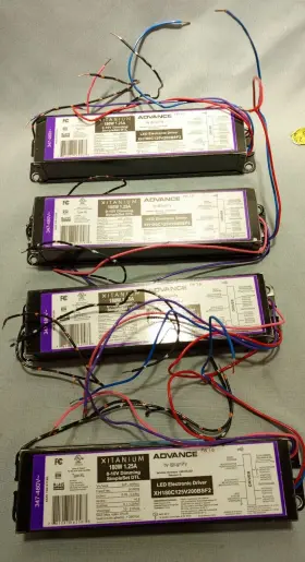 XH180C125V200BSF2 ADVANCE Xitanium