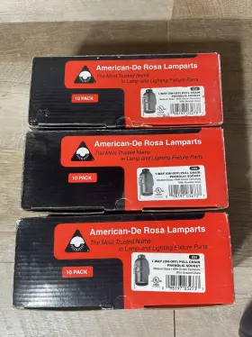 098197032737 AMERICAN DE ROSA Lamparts Chain Phenolic Socket