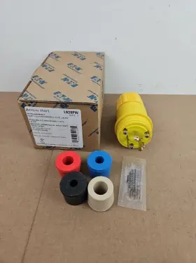 L820CW ARROW HART Eaton Male Watertight Connector