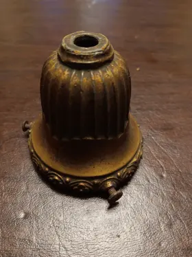 848107019941 B-P LAMP Antique Fancy Fluted Shade Fitter Cast