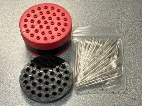 CZP-24-371-PN CROUSE HINDS Roughneck Pin Kit