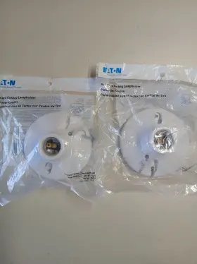 S759W-CD-SPL EATON Cord Ceiling Lampholder