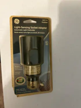 SCO338 GENERAL ELECTRIC Light Sensing Socket Adapter