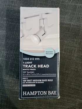1004612895 HAMPTON BAY Linear Track Lighting Based Bulb Step