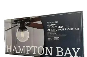 1007443529 HAMPTON BAY Light Kit