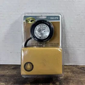153-270 HAMPTON BAY Single Xenon Puck Accent Light Kit