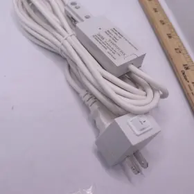 1004-612-880 HAMPTON BAY Single Circuit End Linear Track