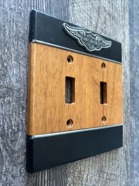 HDL-10170 HARLEY-DAVIDSON Double Light Switch Wall Plate Wood #2