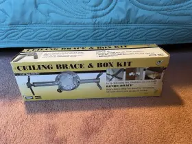 00937 HUBBELL Ceiling Brace Box Steel Kit