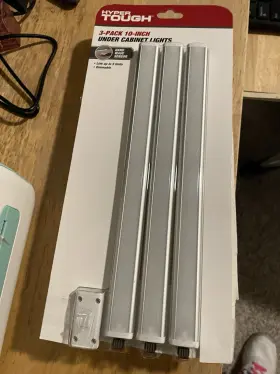 25.00 HYPER TOUGH Counter Lights Wireless