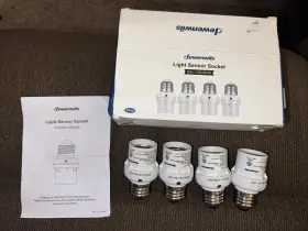 HSLS04A JEWENWILS Light Sensor Socket Dusk Dawn Bulb Fo