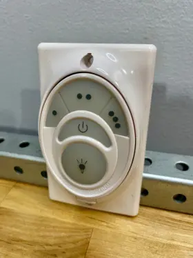 UC7206T KICHLER Remote Control Light