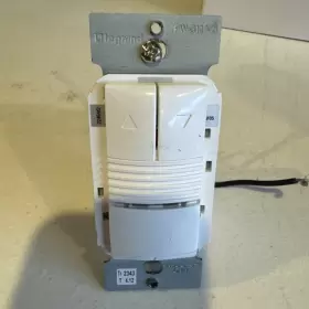 PW-311-W LEGRAND Wattstopper Wall Occupancy Sensor
