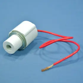 032664232602 LEVITON Slimline Fluorescent Lampholder Light