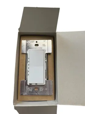 MDI06-1LW LEVITON Mural Dimmer