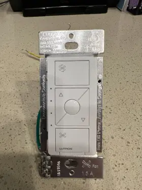 259144 LUTRON Fsqn Caseta Single Pole Wireless Fan Control