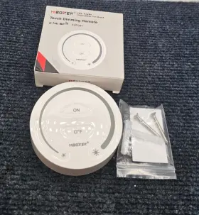 FUT087 MI LIGHT Miboxer Wireless Touch Dimming Remote
