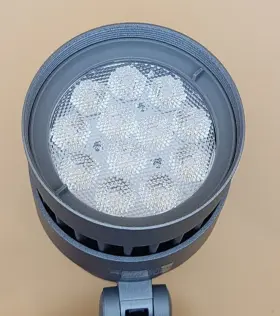 XD24-40-30K-2400-SV-J SOLAIS Led Track Fixture #3