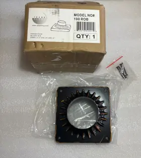 100-ROB TRANS GLOBE LIGHTING Square Pier Base