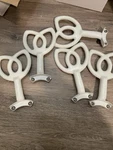 Hampton Bay Ceiling Fan Blade Arm Replacement White Set Of 5. Fixed Price $35.00.