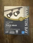 Hampton Bay 1-light Step Track Head Black Finish 1004 612 933,. Fixed Price $12.12.