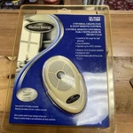 Harbor Breeze Universal Ceiling Fan & Light Remote Control Rcb-103l #031594 New. Fixed Price $22.00.