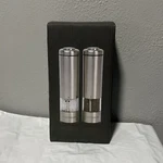 Latent Epicure Battery Operated Salt & Pepper Grinder Set Pack Of 2 Tested. Fixed Price $24.99.