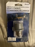 Westek Slc4cg Dusk To Dawn Light Control 150w Indoor/outdoor Incandescent Gray. Fixed Price $9.99.