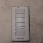 Harbor Breeze 40837 Off-white Handheld Universal Ceiling Fan Remote Control. Fixed Price $20.00.