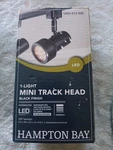 Hampton Bay 1-light Mini Track Head. Fixed Price $9.99.