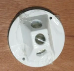 Red Dot Rs3wh 4" Lampholder Cover 3 Hole, White, Outdoor/wet Location New. Fixed Price $5.00.