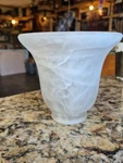 Hampton Bay Ceiling Fan Replacement Globe/shade Marble, Alabaster Swirl, Bell. Fixed Price $12.00.