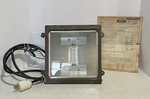 Appleton Quartzlite G-500f Halogen Flood Commercial Light Fixture W/ Wire &plug. Fixed Price $75.00.