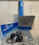 Box Of 5 Leviton 4017-d2f 2-light Cluster Lampholders Medium Base 002-4017. Fixed Price $49.99.