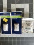 Nos 3-lot Leviton & Servalite On/off Mini Cord Switch For Lamps 2-white 1-ivory. Fixed Price $11.99.