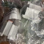 Leviton 26725-203 Cfl Lampholder 2-pin G24d-3 Base 26w 32w Bottom 2ct. Fixed Price $10.99.